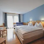 Sonnenhalde, Szálloda 3*