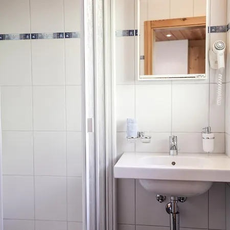 Sonnenhalde, 3* أروسا