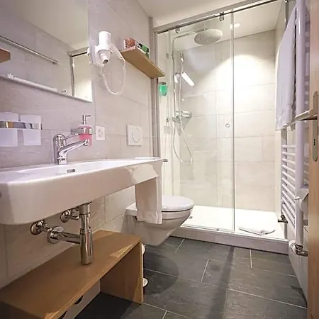 Hotel Garni Sonnenhalde 3*