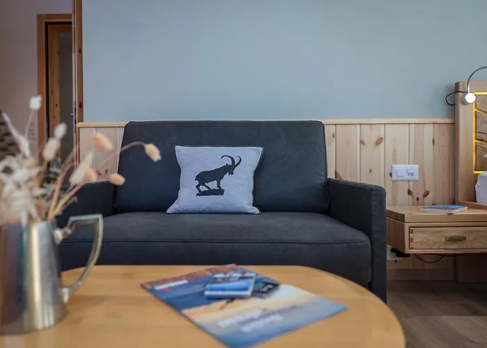 Hotel Sonnenhalde, 3*